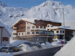 Gasthof Valluga, Sankt Christoph Am Arlberg, Österreich, Sankt Christoph Am Arlberg, Österreich
